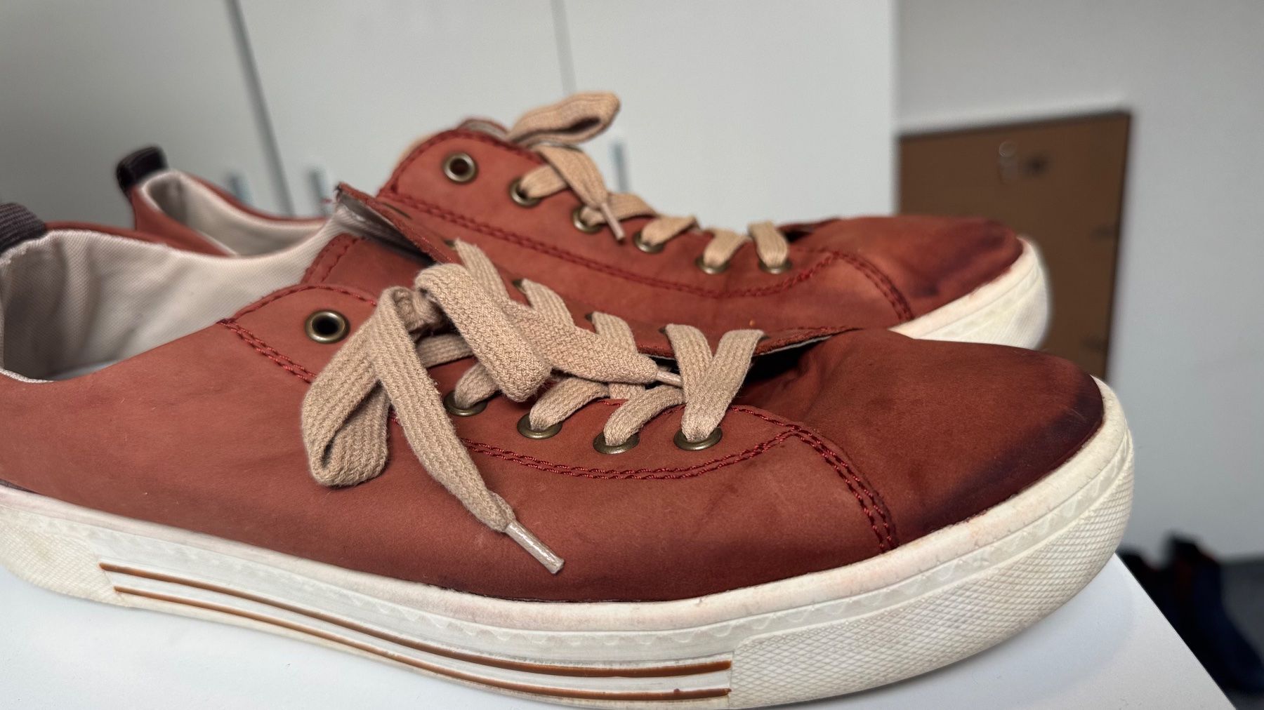 Scarpe da uomo: Leder Sneakers 👟, 45 – Usato da Altendorf venduto da Ro 3