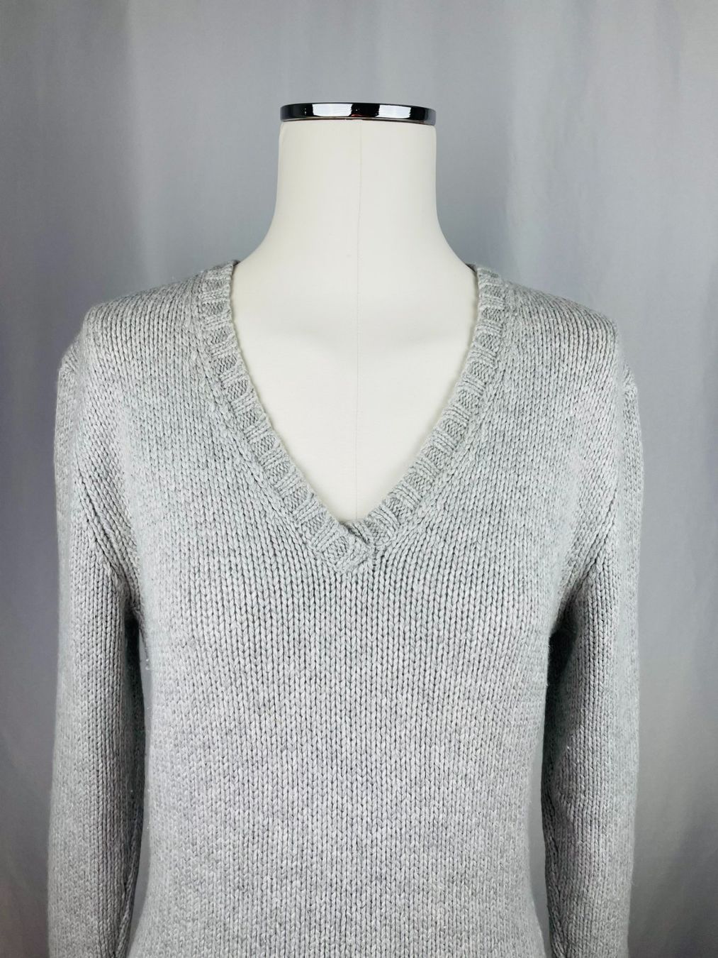 Pullover & Sweatshirts: Grauer Wollpullover von Oui, Gr. 38-40 – Gebraucht aus Zürich von bentalent711 3