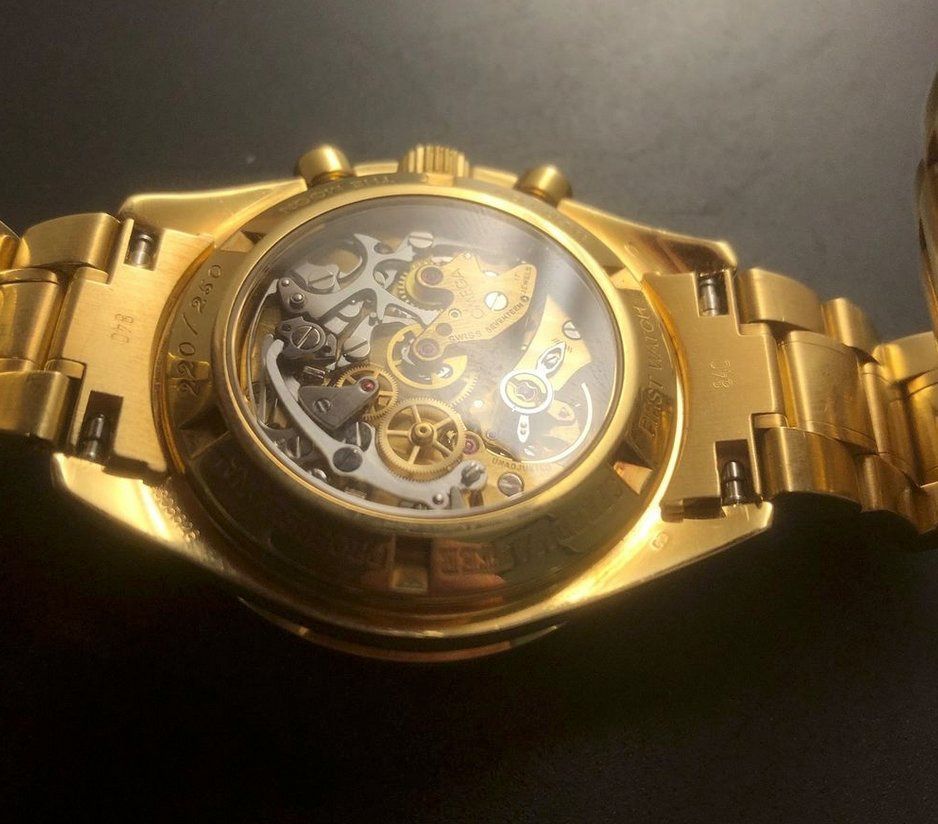 Omega Orologi: Omega Speedmaster Professional 18k Gold 250 Stk Chronometer – Usato da Itingen venduto da bubibu 1