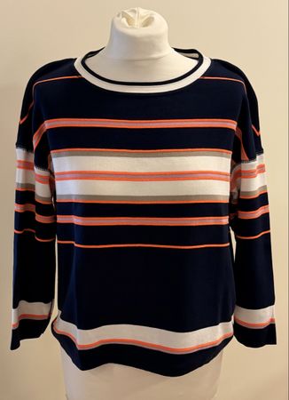 schöner MarcCain Pullover 