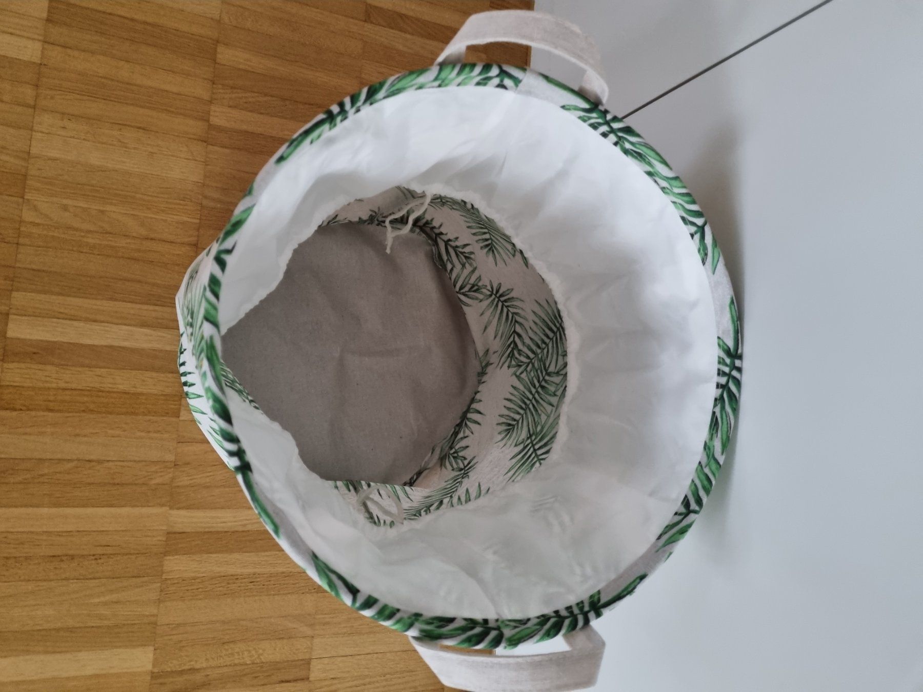 Altro per la casa: Wäsche Behälter, Spielsachen etc. – Nuovo (secondo la descrizione) da Zofingen venduto da Felpa 2