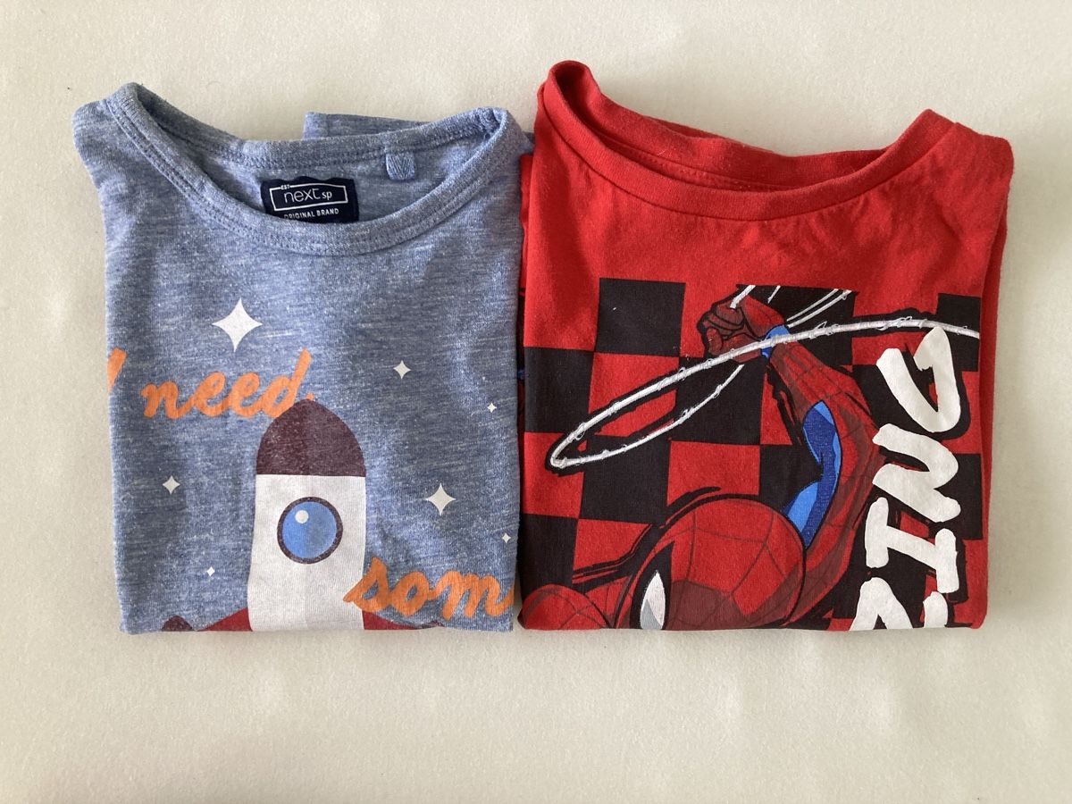 Camicie, T-shirt & Polo: T-Shirts 98/104 – Usato da Basel venduto da edy_78pd 1