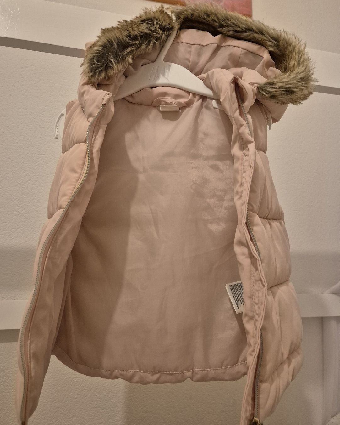 H&M Sonstige Kleidung: H&M Gilet Gr. 80 – Gebraucht aus Villars-sur-Glâne von Thalimey 2