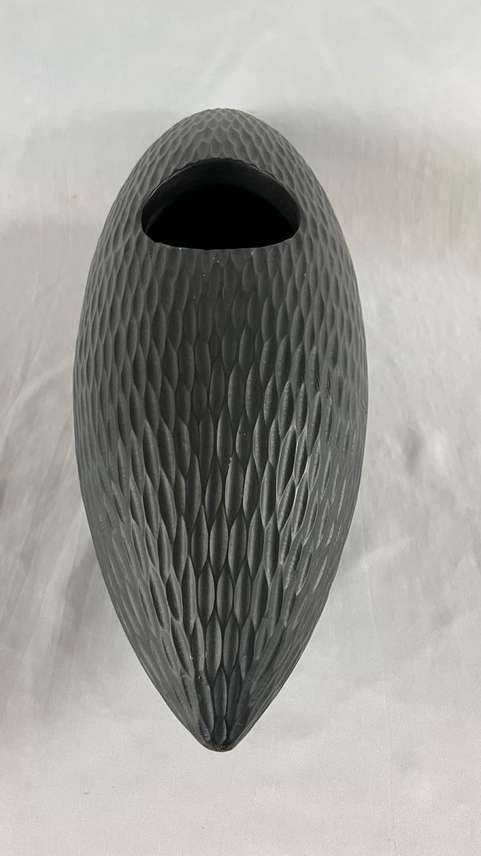 Vasi & Recipienti: Black design vase special – Usato da St. Niklausen LU venduto da lau_259n 1