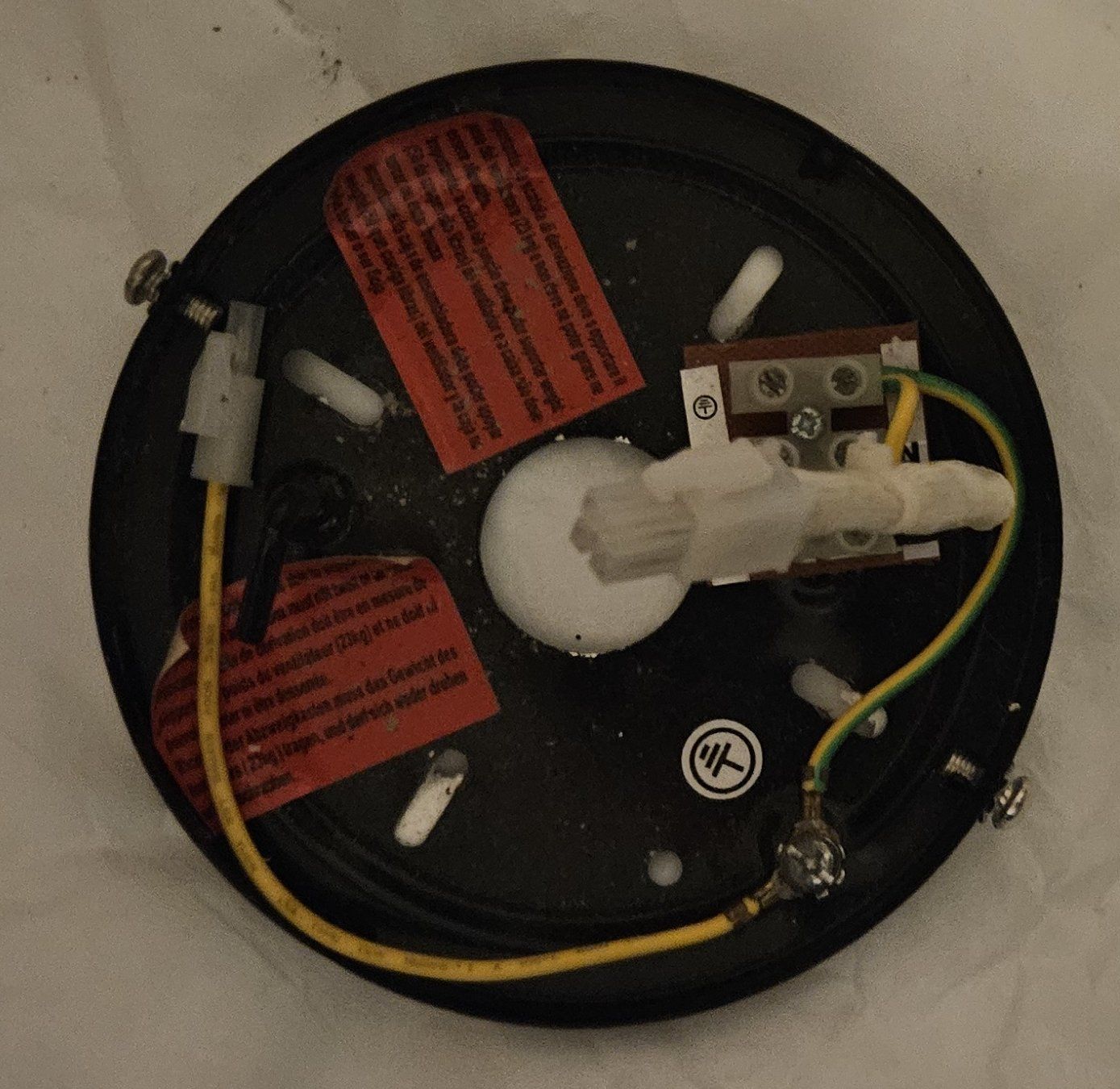 Ventilatori: Deckenventilator mit Beleuchtung-  Apollo (Conforama) – Usato da Riehen venduto da panafari 4