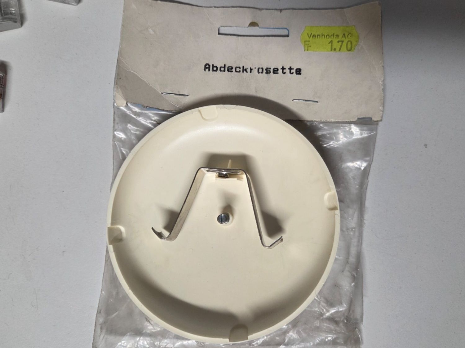 Spine: Deckenrosette d94 16mm Abdeckung – Nuovo e nell'imballaggio originale da Zürich venduto da Alibaba1234 1