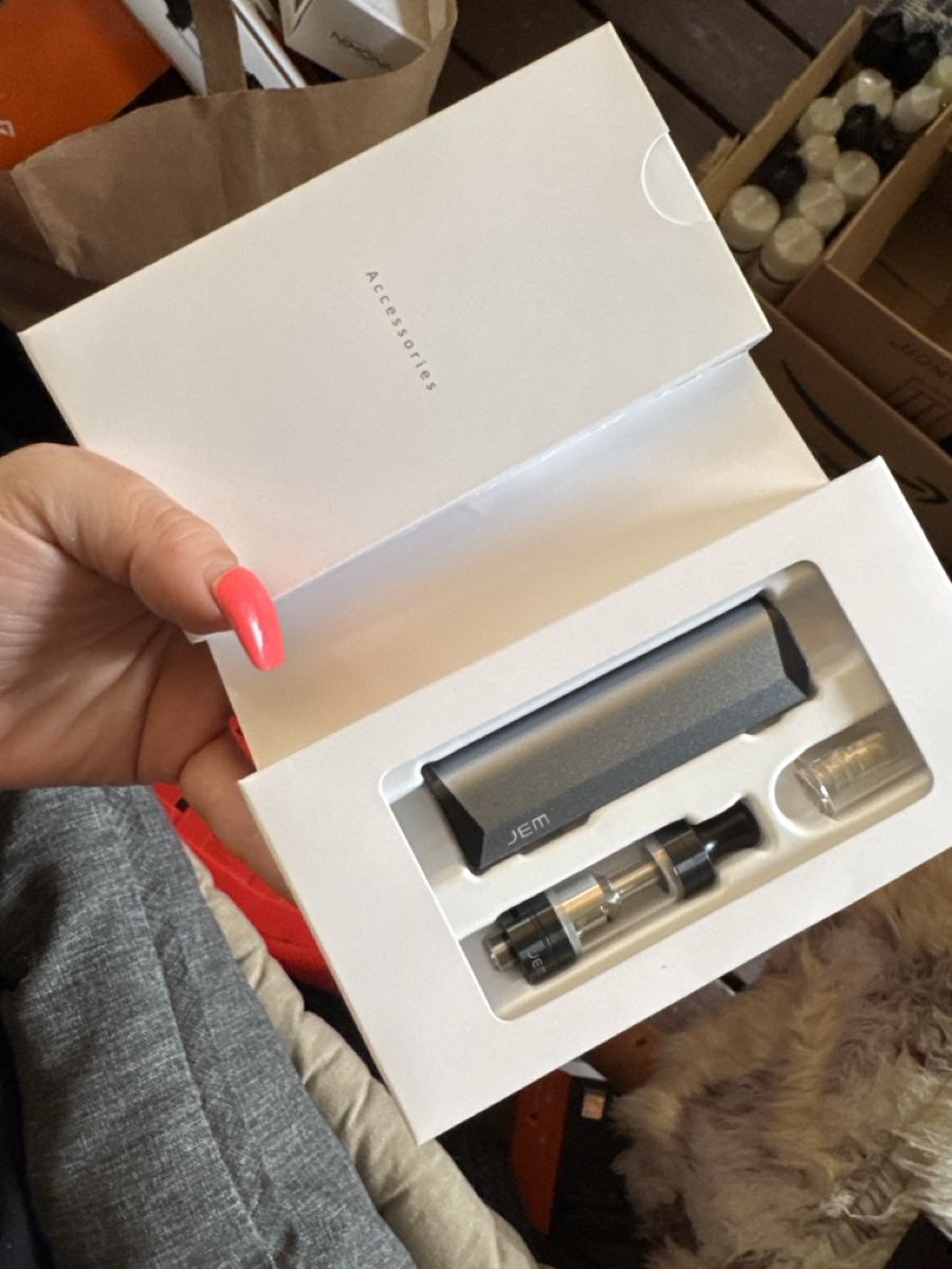 Altri Prodotti per fumatori: E-Zigarette Innokin JEM Kit 1000mAh – Usato da Zürich venduto da Belisimo 2