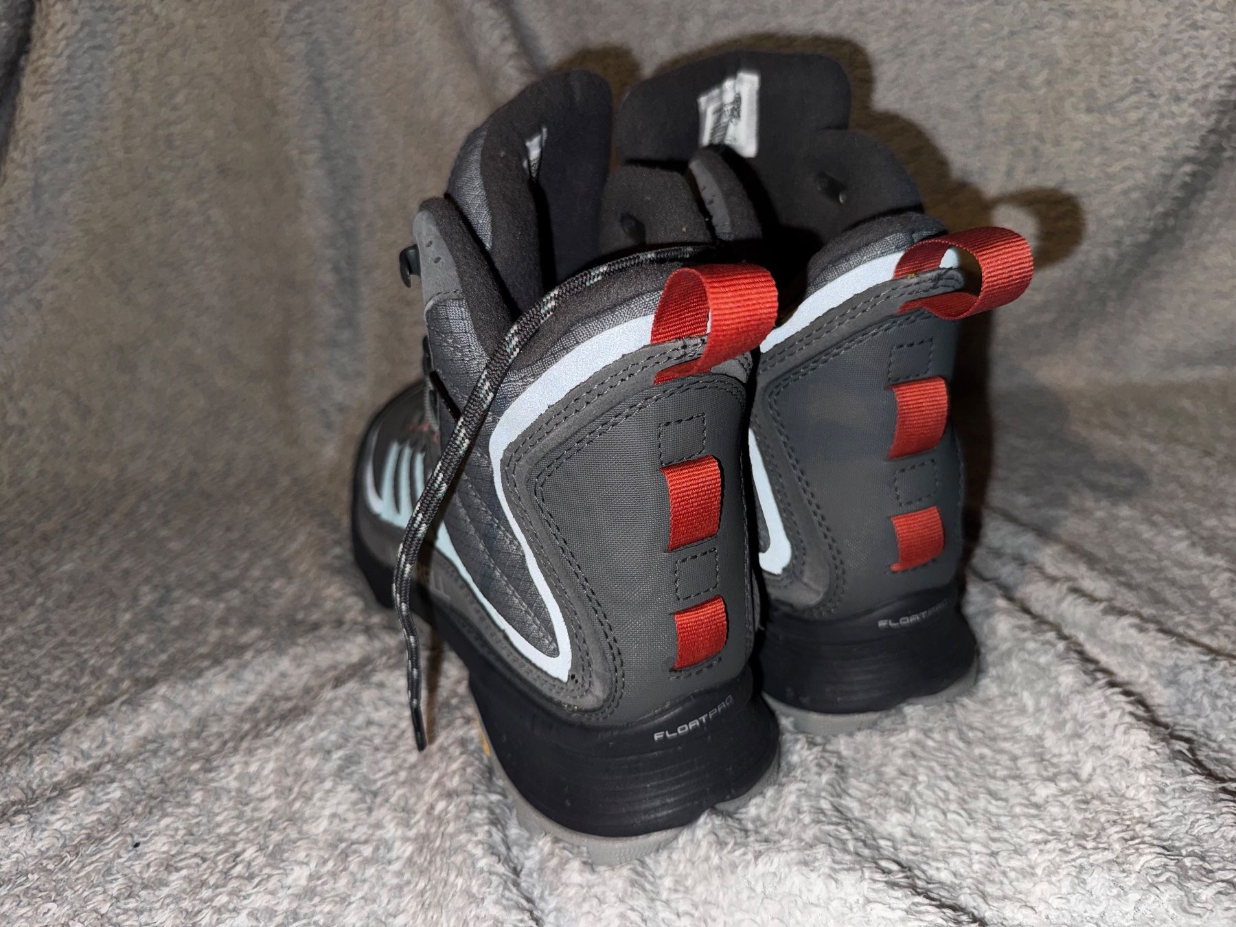 Merrell Scarpe da donna: Merrell chaussures de randonnée gr. 41 neuve – Nuovo (secondo la descrizione) da Ovronnaz venduto da Etagne68 5