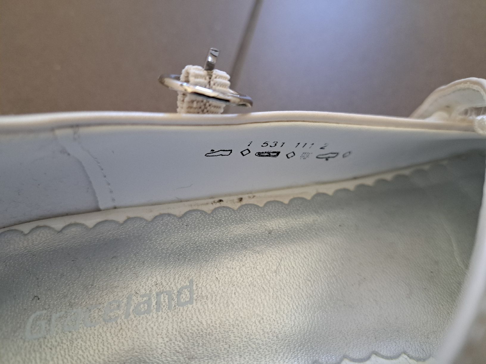 Scarpe per ragazze: Mädchen- Schuhe 34 – Usato da Unteriberg venduto da Daisy84 3