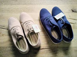 Set mit neuen Tamaris-Sneakers