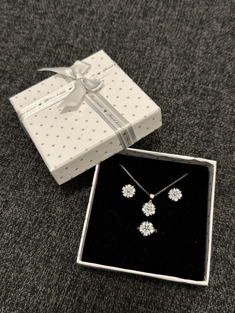 Sonstiger Schmuck: Silberschmuck – Neu und originalverpackt aus Schönenwerd von ben_5527 1