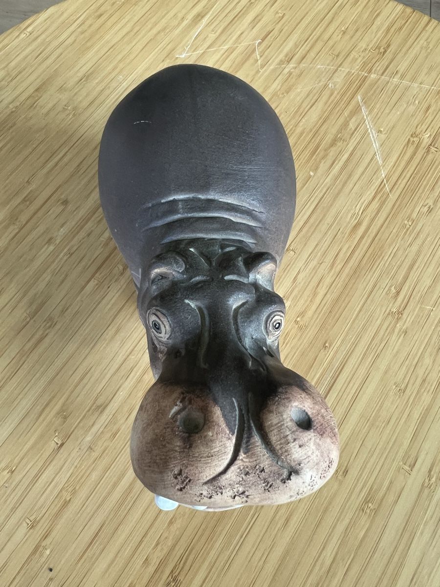 Figuren: Nilpferd – Gebraucht aus Laufen von groove60 1