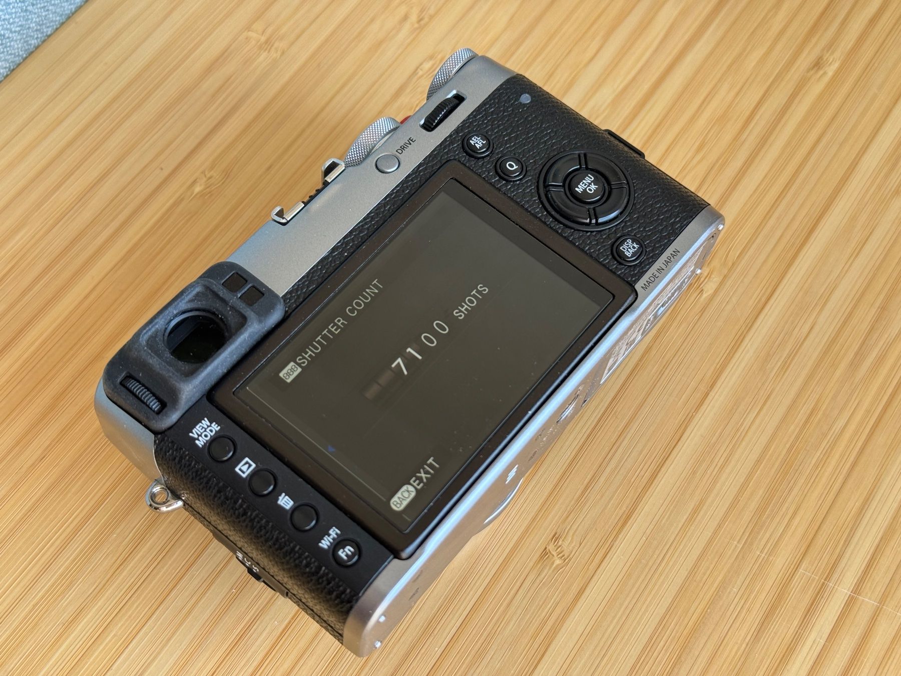 Fujifilm Kamera: Fujifilm X100T Digitalkamera silber – Gebraucht aus Zimmerwald von gan_pfq9 8