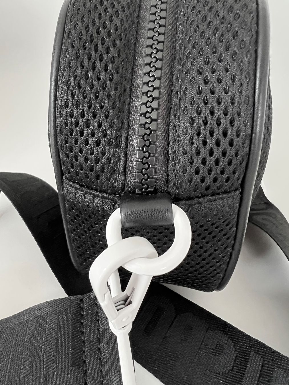 Marc Cain Borse da donna: MARC CAIN TASCHE, SCHWARZ/WEISS – Usato da Bergdietikon venduto da pinkerton13 7