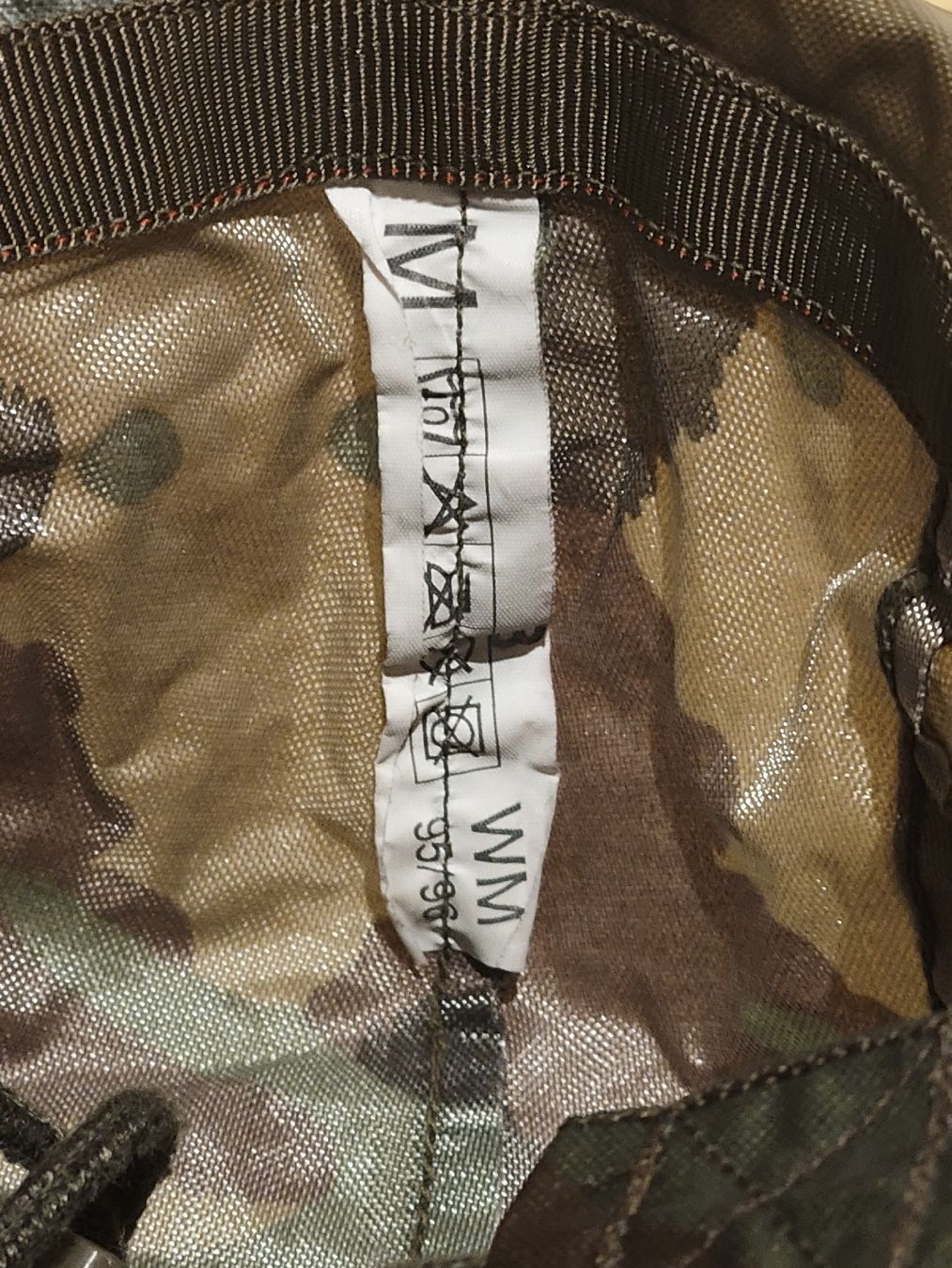 Copricapi, berretti & cappellini: Fischmutz Schweizer Armee Militär – Nuovo (secondo la descrizione) da Ruswil venduto da nando.sch 1