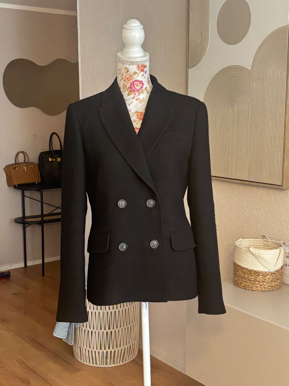 Dolce & Gabbana Giacche: Dolce Gabbana Jacket 100% Lanawolle – Usato da St. Margrethen SG venduto da dijanaO 1
