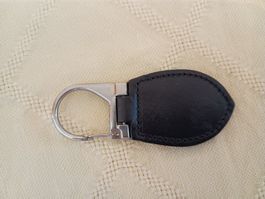 Schlüsselanhänger schwarz, Karabiner, Leder, ca. 10 cm
