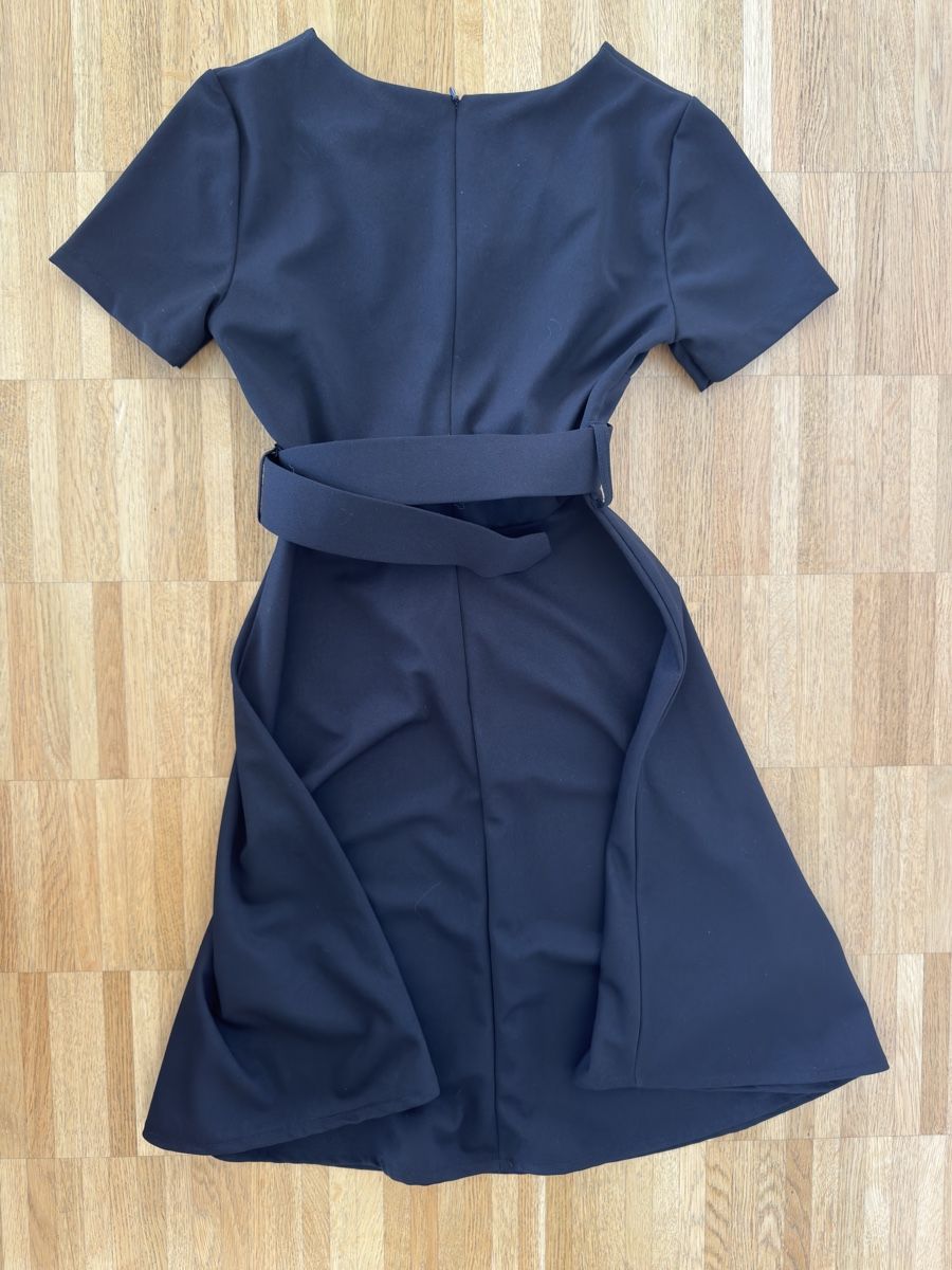 Vestiti: Vestito nero taglia S - blue sand – Usato da Basel venduto da ser_qy29 2