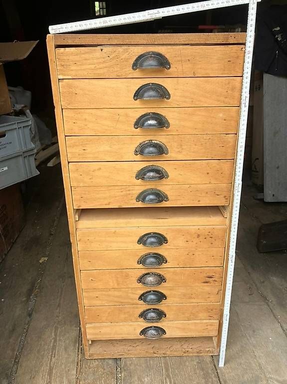 Kommoden: Schubladenstock Holz alt – Gebraucht aus Pfäffikon ZH von Einarrolf