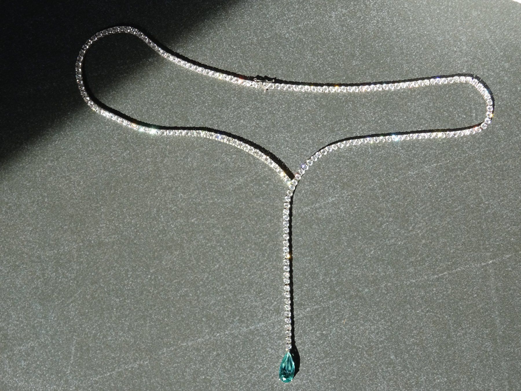 Catenine: Décolleté Halskette – Usato da Oetwil am See venduto da Senegal 1