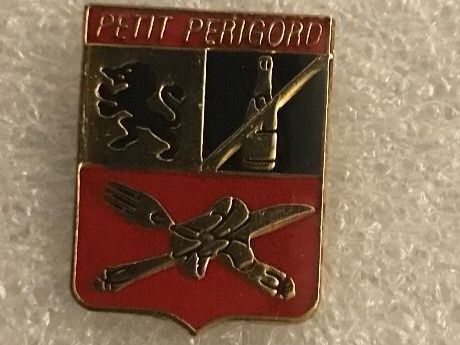 Placchette & Badge: Petit Perigord Wappen Pin – Usato da Itingen venduto da Bebbi6569
