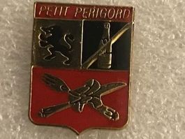 Petit Perigord Wappen Pin
