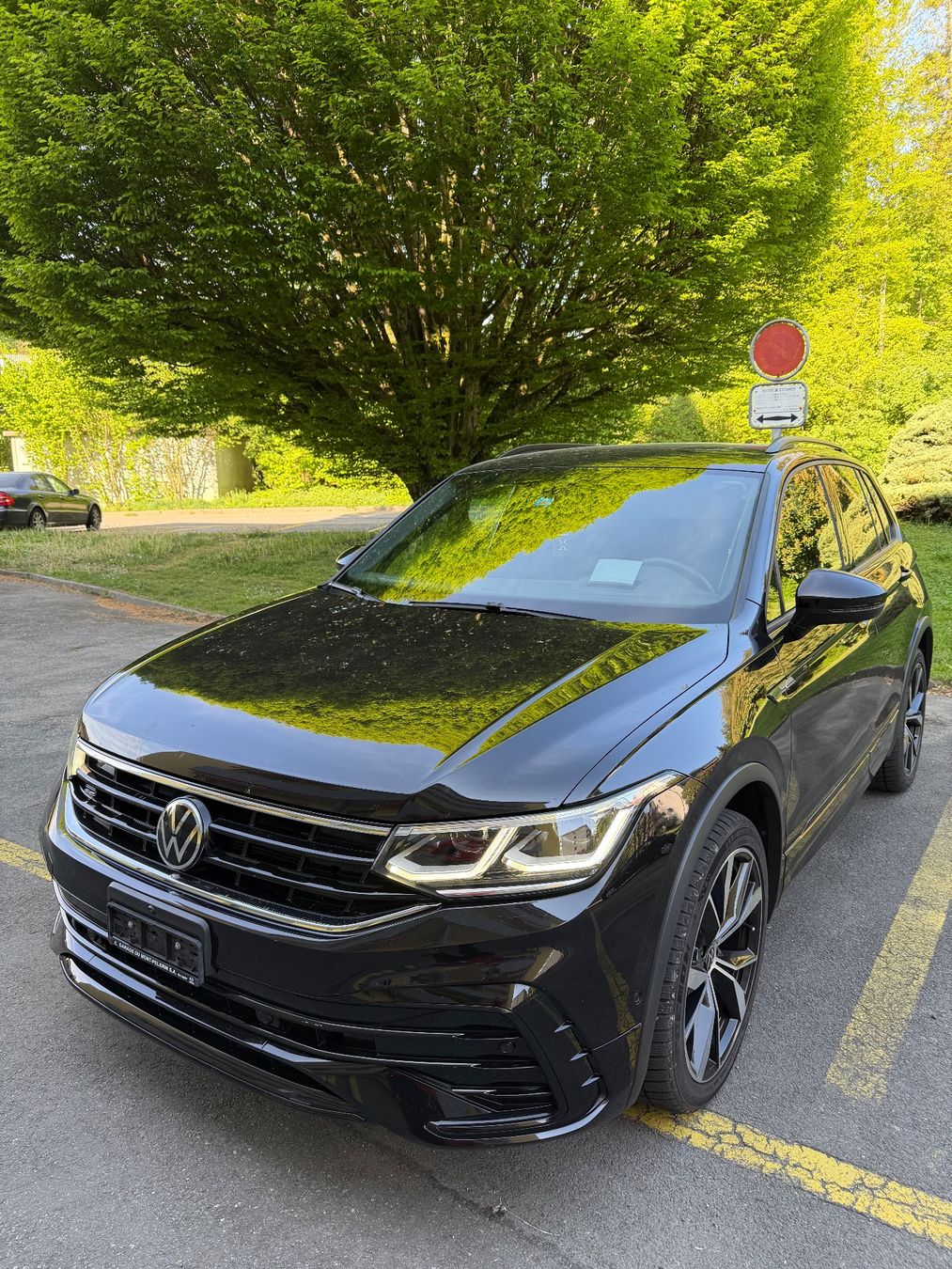 VW Automobili: VW Tiguan 2.0 TSI / R-Line – Usato da Ecublens VD venduto da Dzulli_777 2
