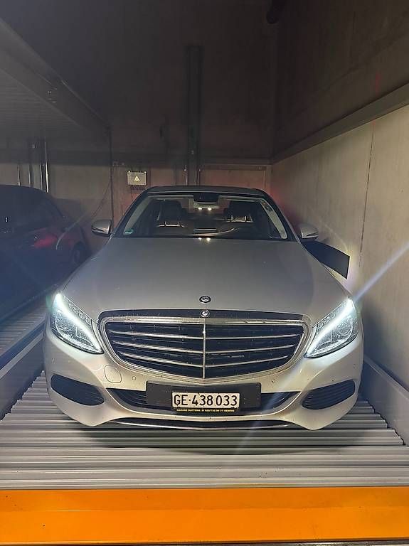 Automobili: Mercedes-Benz Class C 220 D – Usato da Genève venduto da gae_5vrx