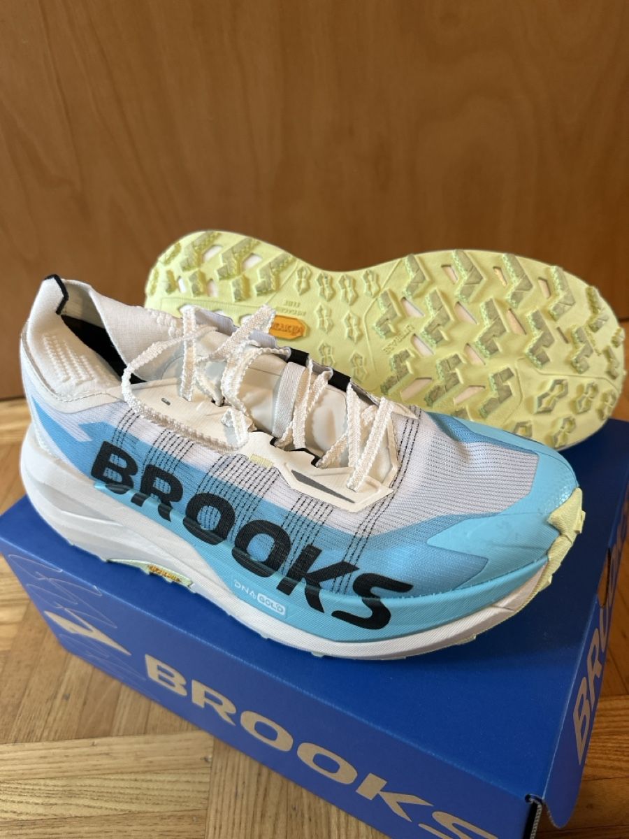 Brooks Scarpe da uomo: Cascadia Elite (42.5) – Nuovo e nell'imballaggio originale da Sigirino venduto da del_l62x