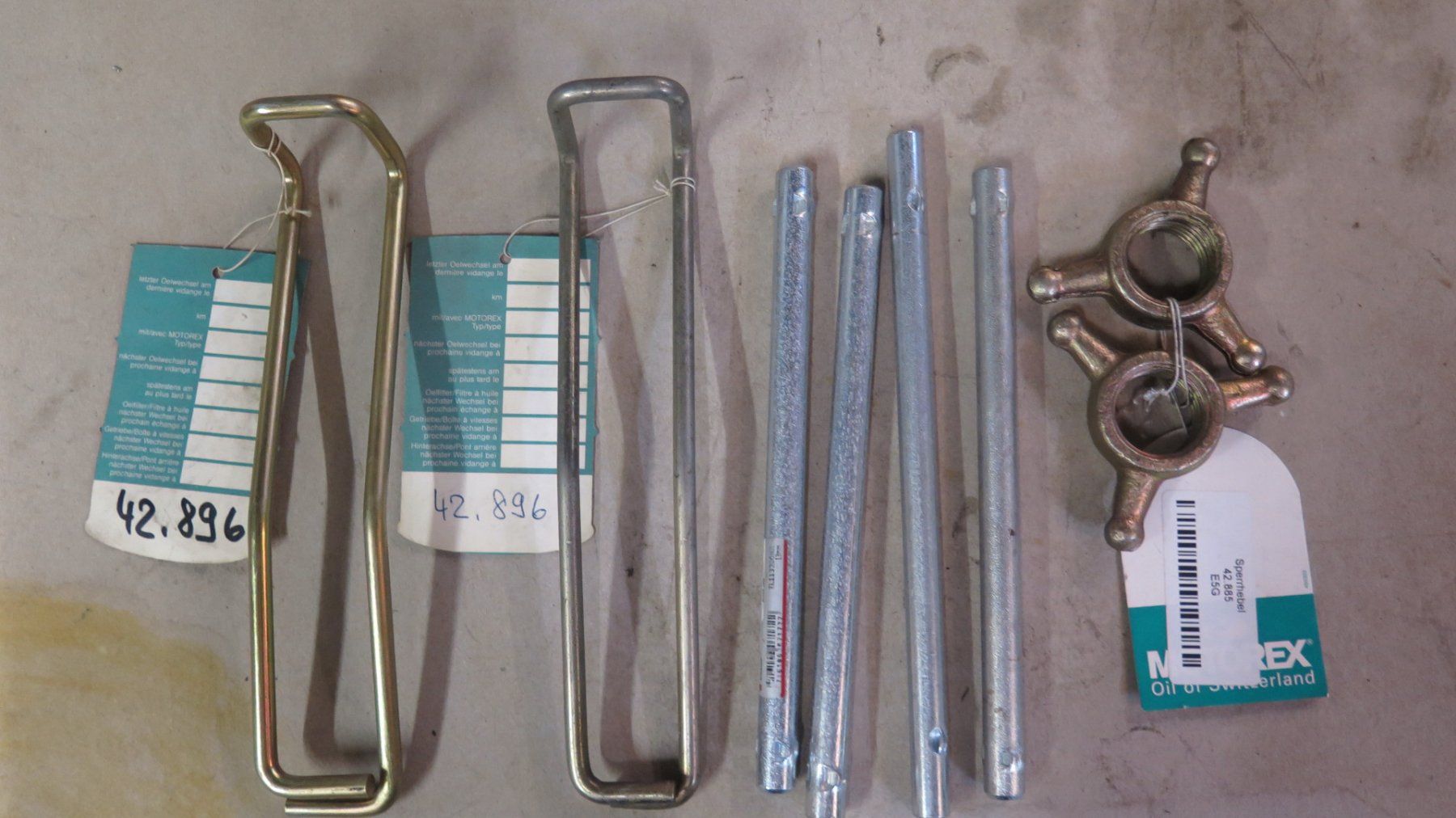 Accessori per altri veicoli: Diverses Material zu Hydraulischen Oberlenker – Usato da Eiken venduto da HSE44