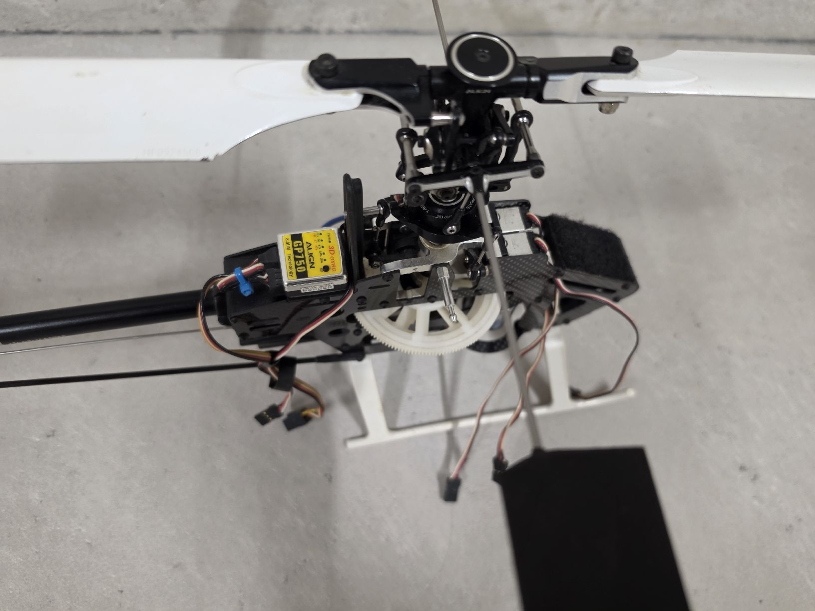 Modellismo RC: T-Rex 450 Pro – Usato da Rupperswil venduto da CrocoBlade 2