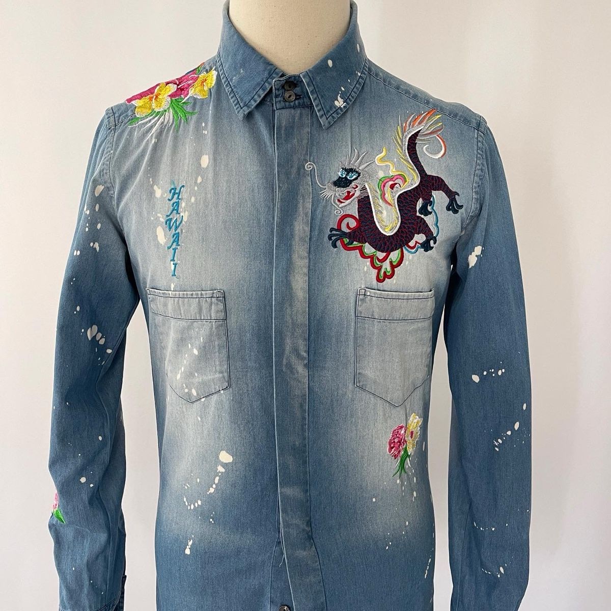 Dolce & Gabbana : DOLCE & GABBANA Vintage Shirt – Nuovo (secondo la descrizione) da Emmen venduto da Avviivva_Com2023 1