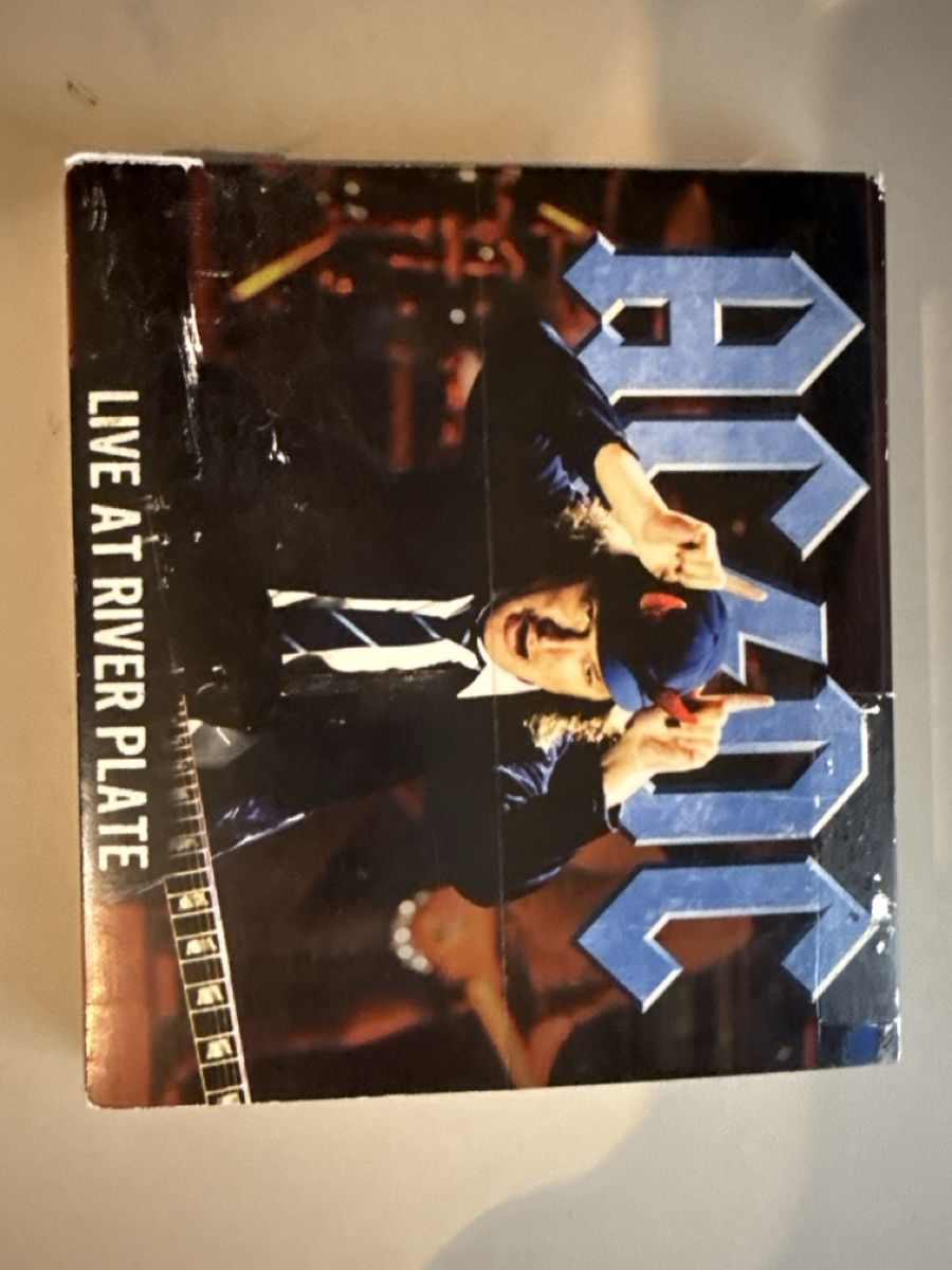 CD: ACDC Live at River Plate 2 Disc – Usato da Au ZH venduto da ane_2c5z