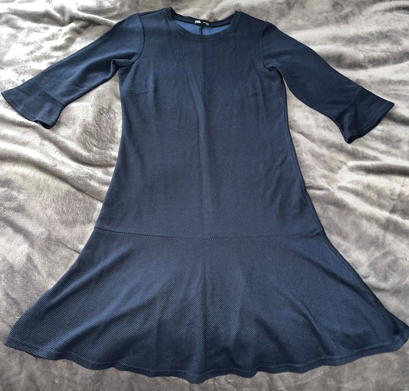 Zara Kleider: New dress  Zara size M – Neu (gemäss Beschreibung) aus Chêne-Bougeries von Seetooyoo 2