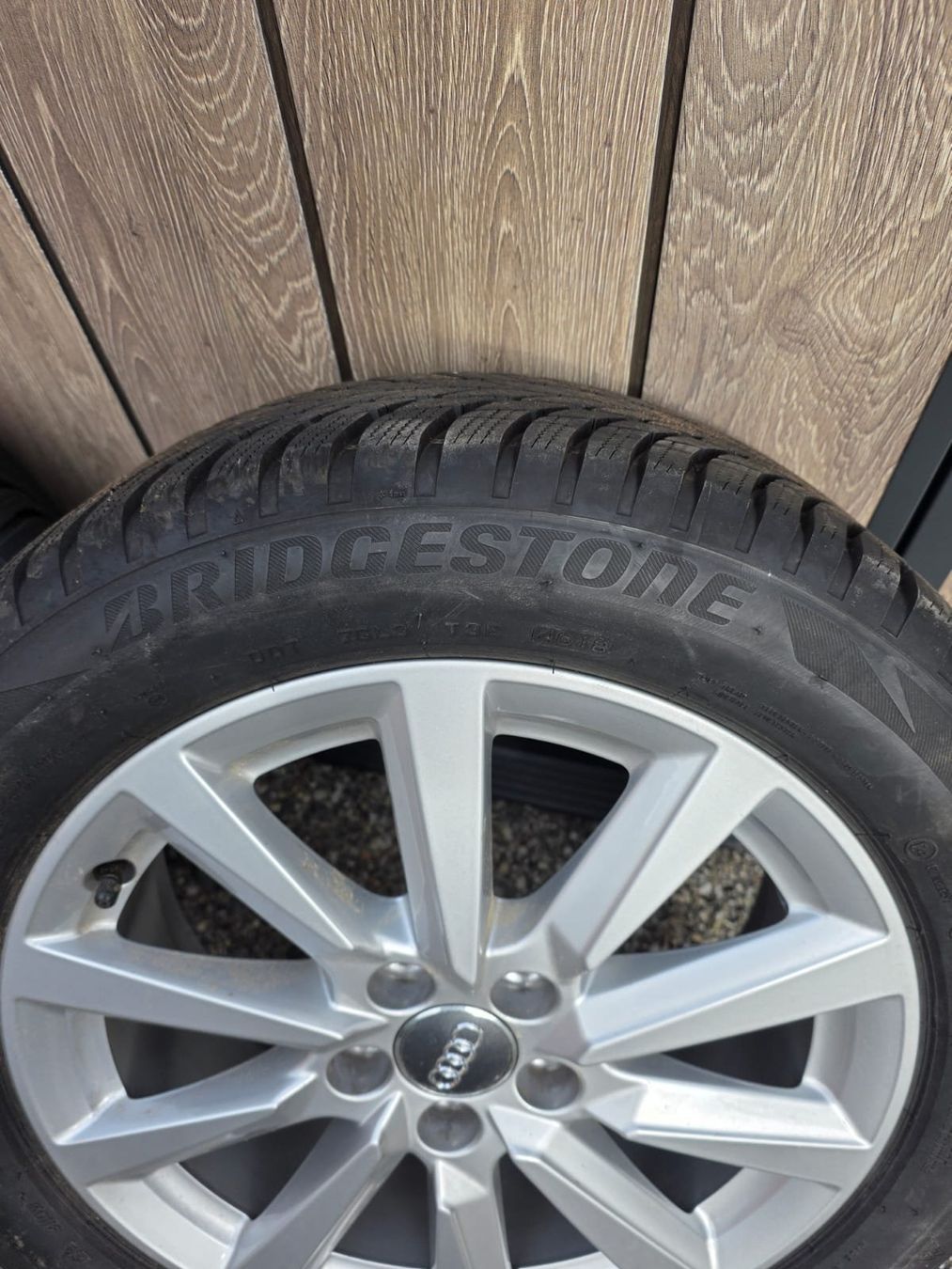 Bridgestone Pneus & Kompletträder: 4 Roues hiver complètes Bridgestone Blizzak – Gebraucht aus Chézard-St-Martin von Birdie_1234 2