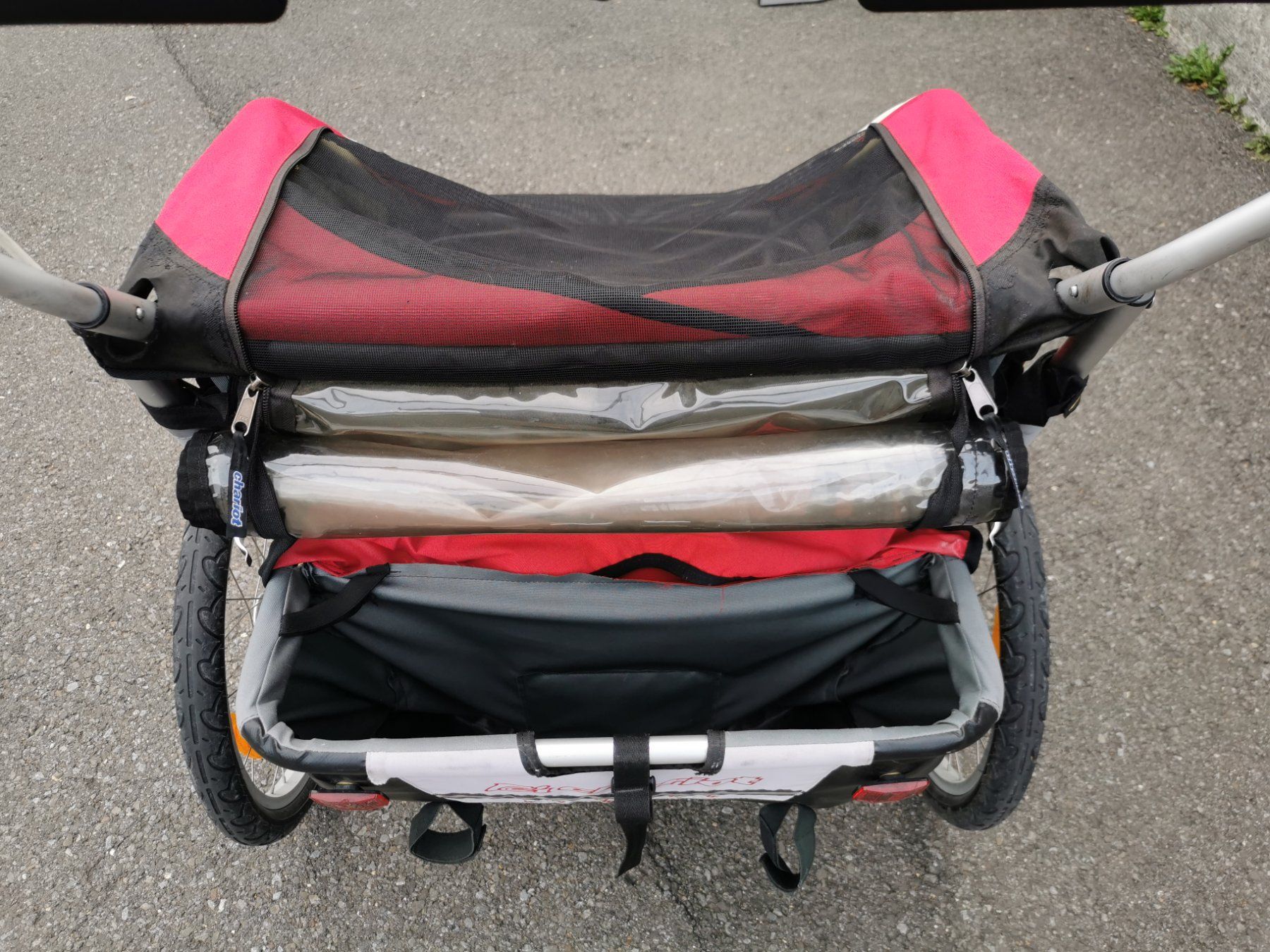Rimorchi: Thule Chariot Fahrradanhänger – Usato da Einsiedeln venduto da Fspeed25 4
