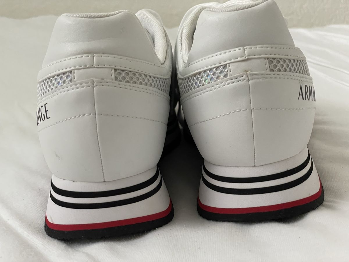 Armani Scarpe da donna: Sneakers ARMANI EXCHANGE Gr. 40, neu – Nuovo e nell'imballaggio originale da Zollikon venduto da yaris0505 2