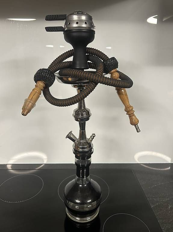 Narghilé: Shisha Wasserpfeife schwarz – Usato da Mönchaltorf venduto da JeyFischer