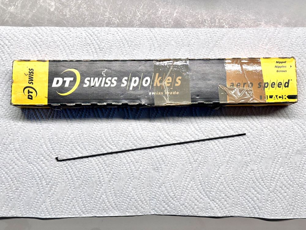 NOS DT SWISS aero speed black spoke Speiche 1.8/1.2 x 260 (Neu (gemäss ...