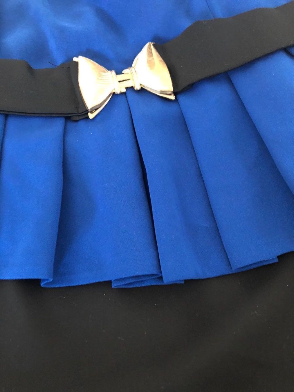 Kleider: Elegantes Kleid gr 42 – Neu (gemäss Beschreibung) aus Winterthur von Alp9 4