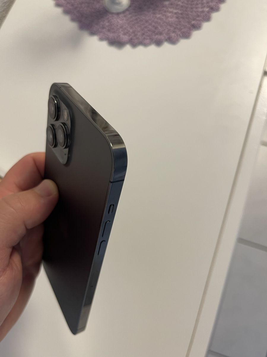 Apple Telefoni cellulari / Smartphones: Iphone 12 pro max 256 GB – Usato da Biel/Bienne venduto da okidoki1981 4