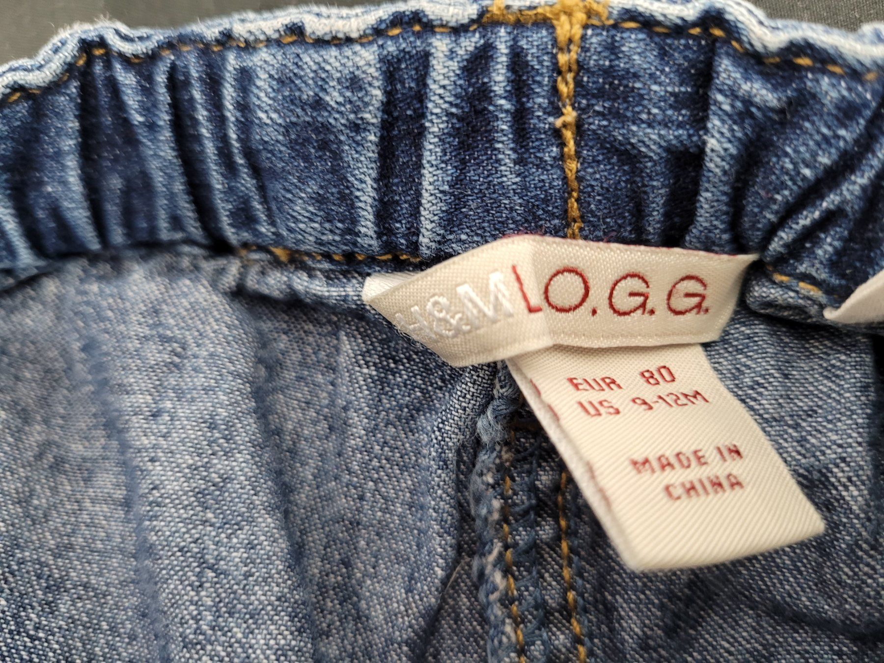 Kleiderpakete & -sets: Ensemble bébé Jupe en Jeans + Pull – Gebraucht aus Lausanne von PlusValue_Lausanne 3