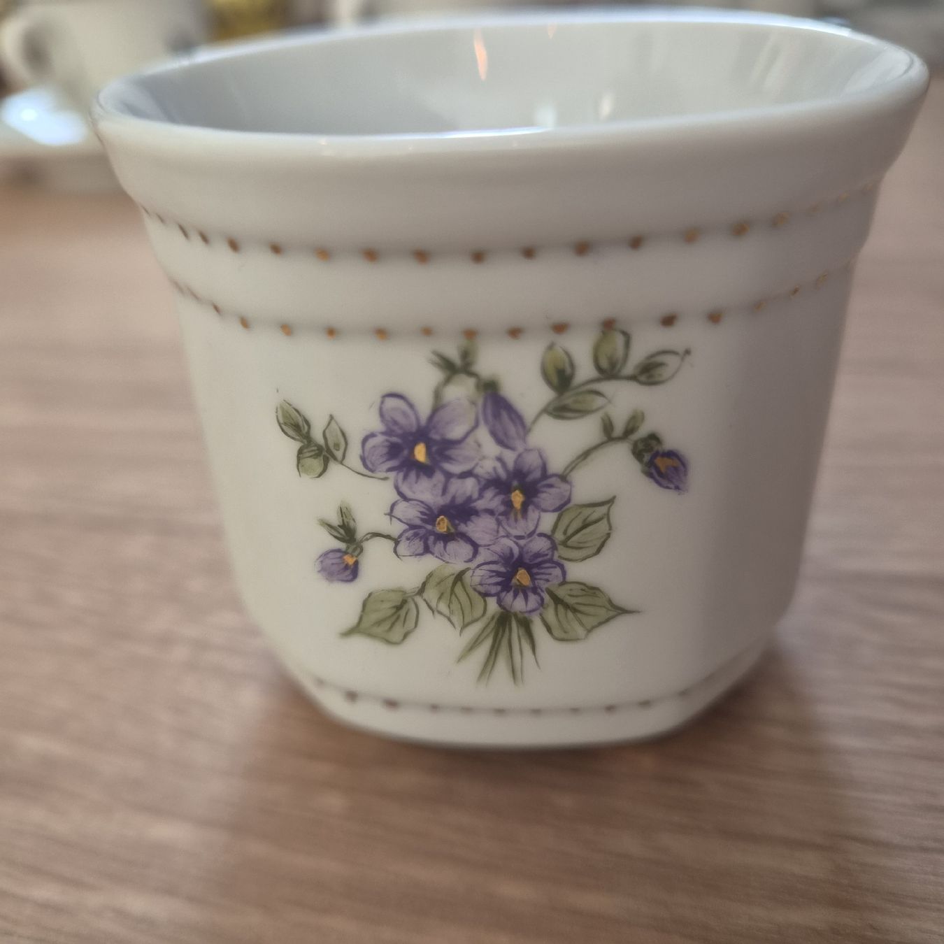 Tazze: Vintage Blümchen-Tasse - Handgemalt 1992 – Usato da Aesch BL venduto da PrestonMesh 2