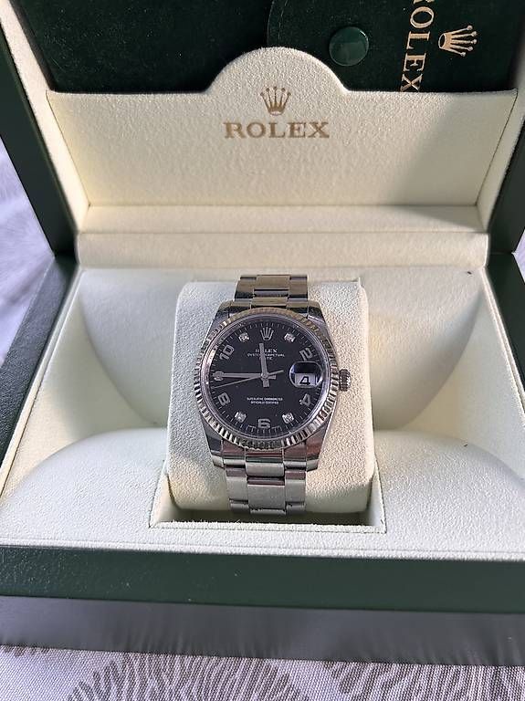 Orologi: ROLEX OYSTER PERPETUAL DATEJUST – Usato da St. Pantaleon venduto da Vogue3 1