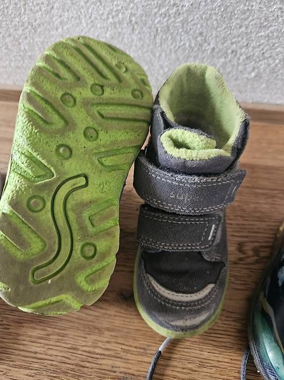 Chaussures garçon: Schuhset 23  – D'occasion à Kiesen par Marie34 4