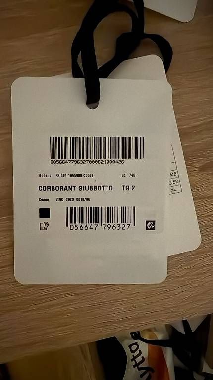 Jacken: Veste Moncler taille 2 – Gebraucht aus Vétroz von pat_s6tb 4