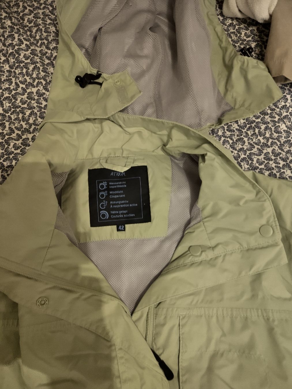 Giacche: Artime Wasserfeste Jacke – Usato da Kloten venduto da Kloten76 1