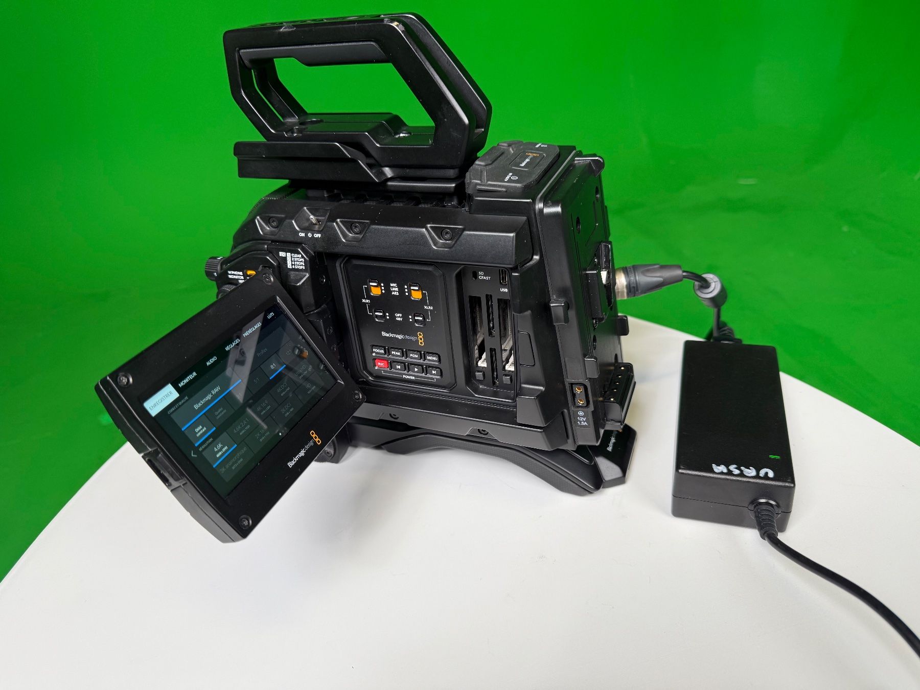 Videocamere: Caméra Blackmagic URSA Mini Pro 4.6K EF – Usato da Alle venduto da lebassiste