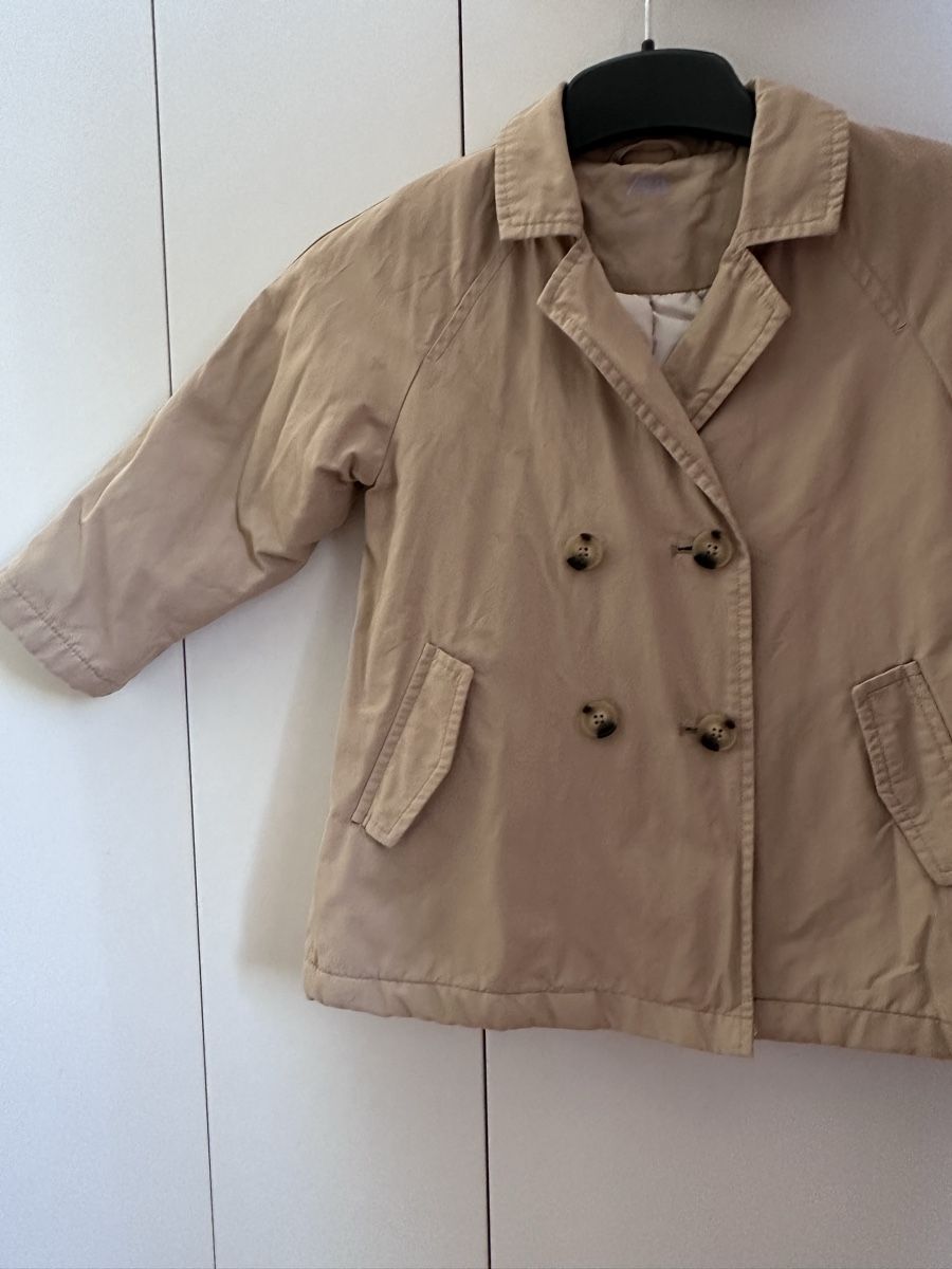 Zara Giacche & Cappotti: Zara Jacket Beige Size 98/2-3 Years Used – Usato da Horgen venduto da ger_2y92 1