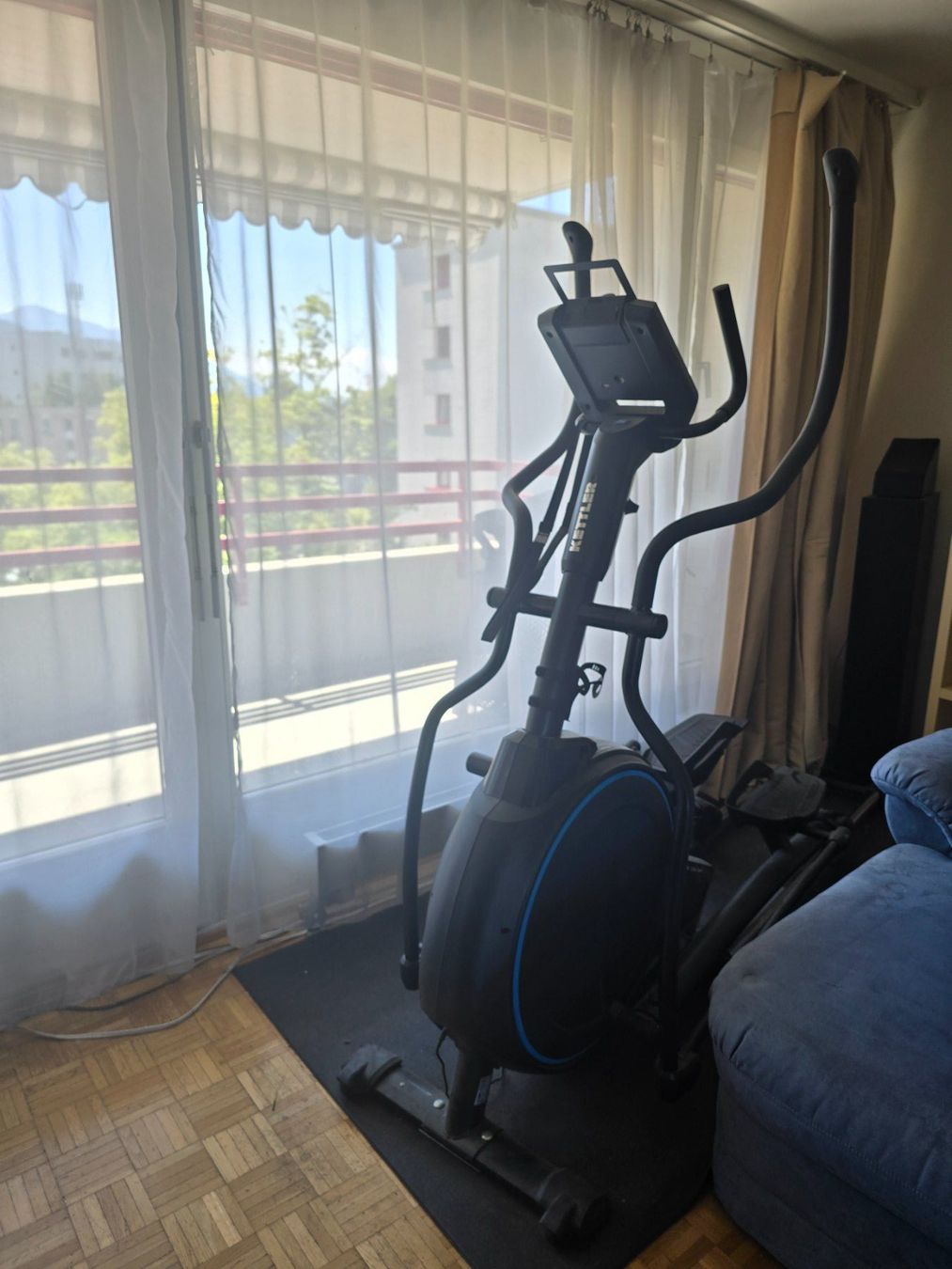 Kettler Vélos d'appartement: Kettler Cross-Trainer Ergometer CSKYLON S gebraucht – D'occasion à Zug par musikundtechnik